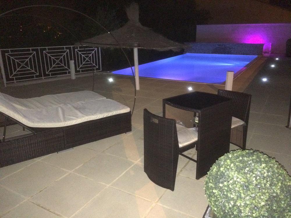 La Paillote Exotique Spa Beaucaire  Eksteriør billede